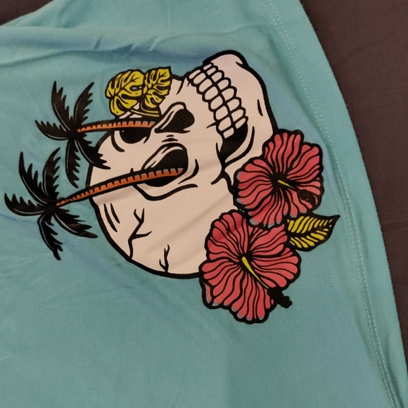 NWOT Torrid slack shoulder top - Picture 4 of 6